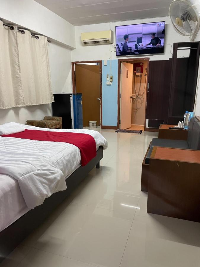 Gedkanok Apartment Бангкок Экстерьер фото